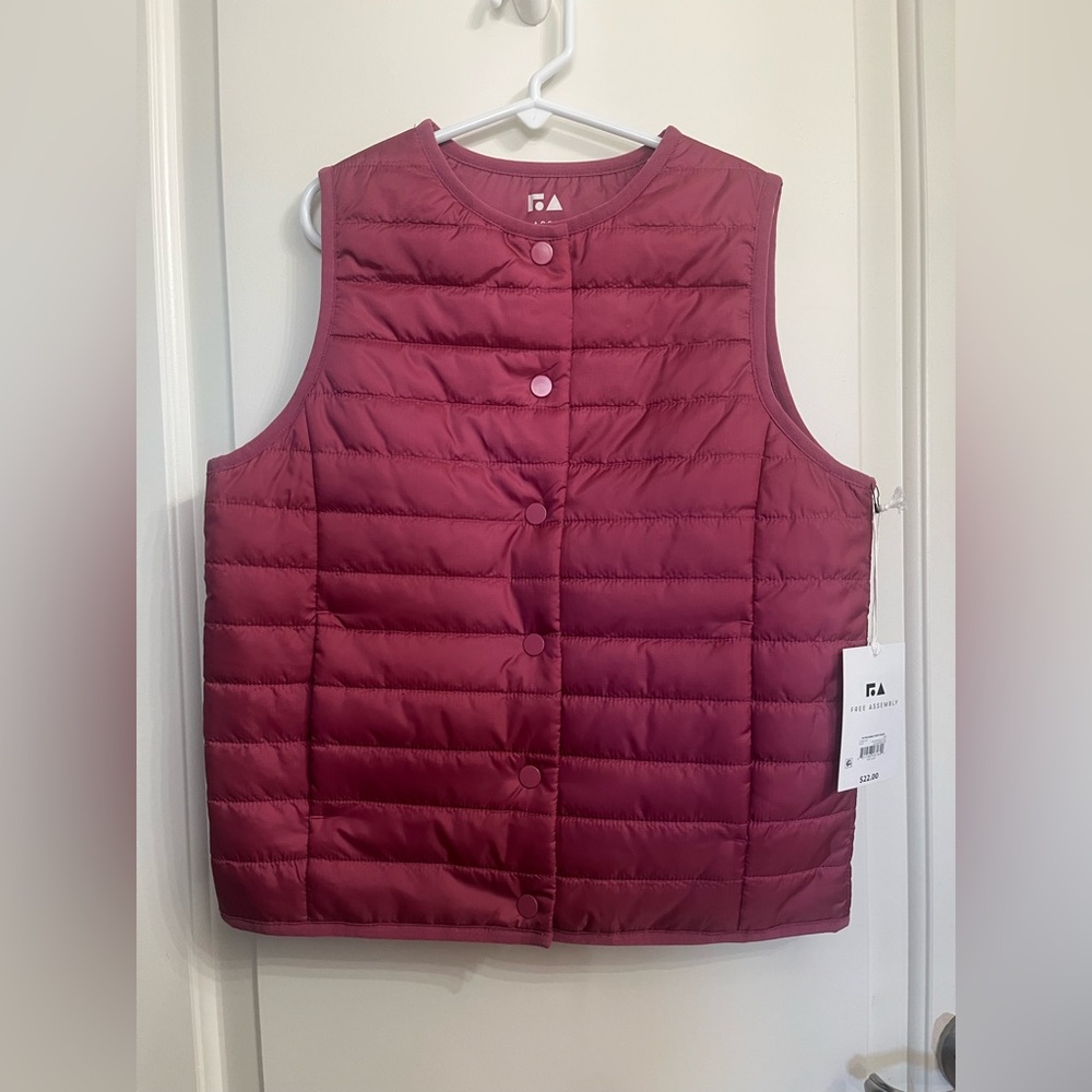Free Assembly Kids Maroon Puffer Vest